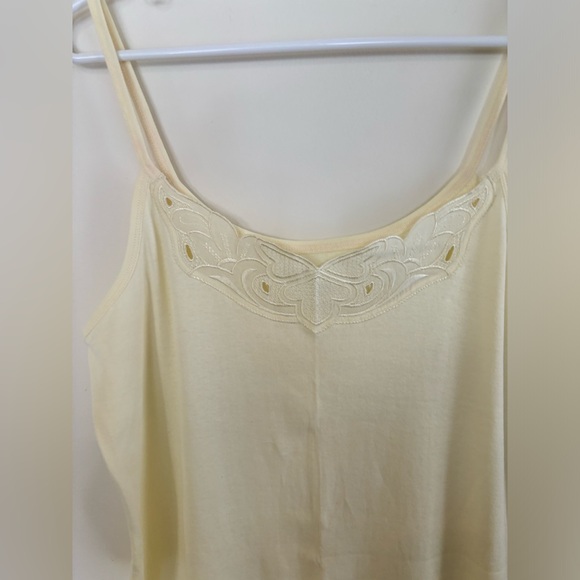 Gap Women’s Tank XL NWOT - Picture 2 of 5